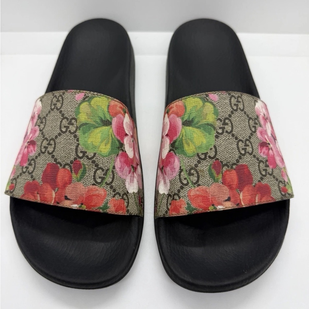Authentic GG Bloom Floral Rubber Slides Size EU 41 is a 10 10.5